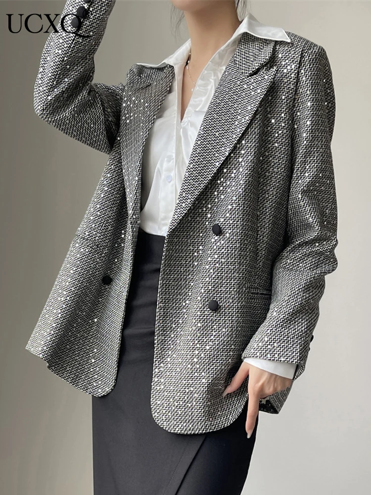 

Женский блейзер с отложным воротником и блестками, 23A4338