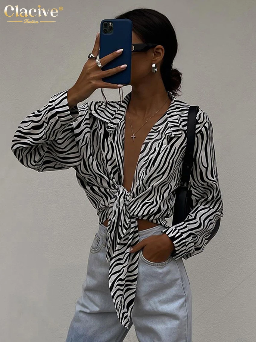 

Clacive Vitnage Stripe Lapel Women'S Shirt Autumn Long Sleeve Office Fashion Woman Blouses 2021 High Street Shirt Top Female