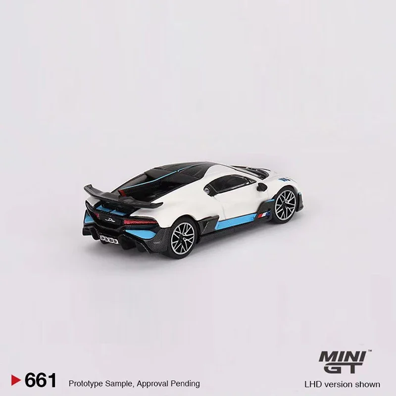 Модель автомобиля MINIGT 1:64 Buga Divo литая под давлением коллекция спортивных
