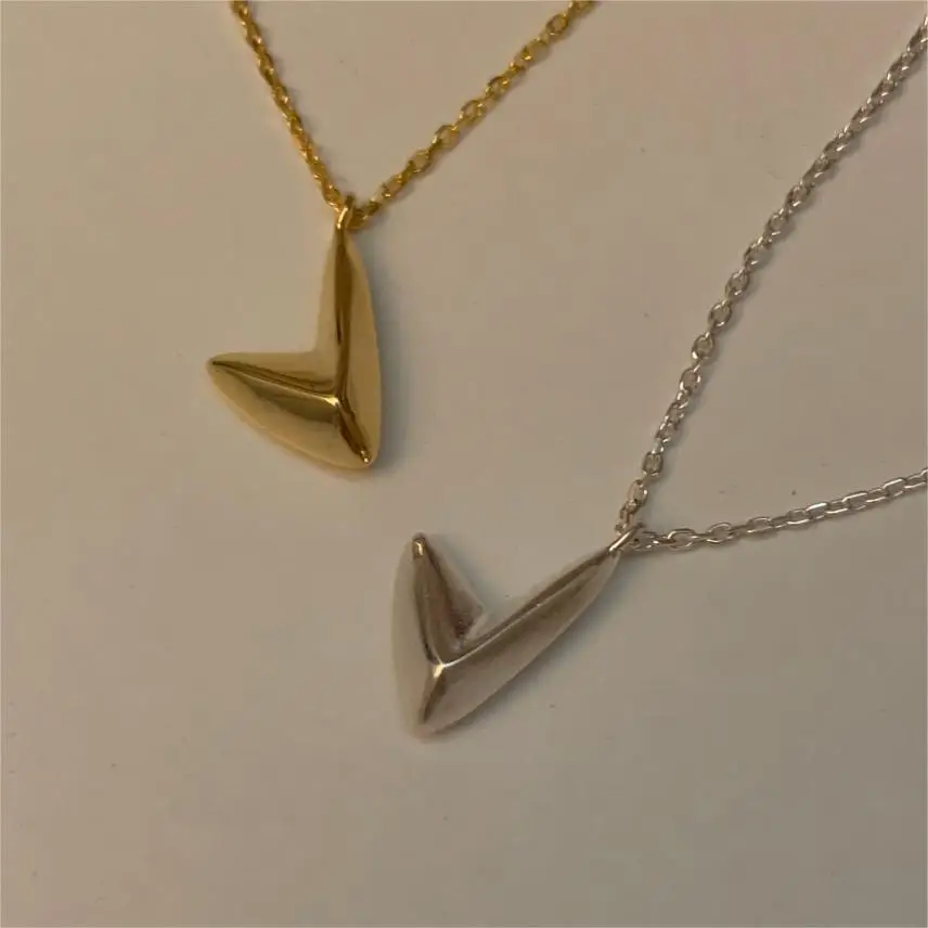 

Женское Ожерелье SHANICE из серебра 925 пробы с V-образной буквой