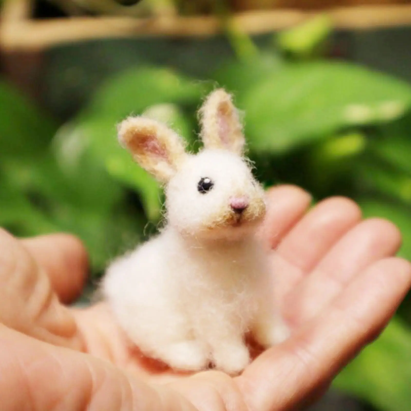 

Needle Felted Baby Bunny Handmade Cottontail Rabbit Animal Dolls DIY Needle Felt Bunny Gifts For Easter Children's Day Holiday
