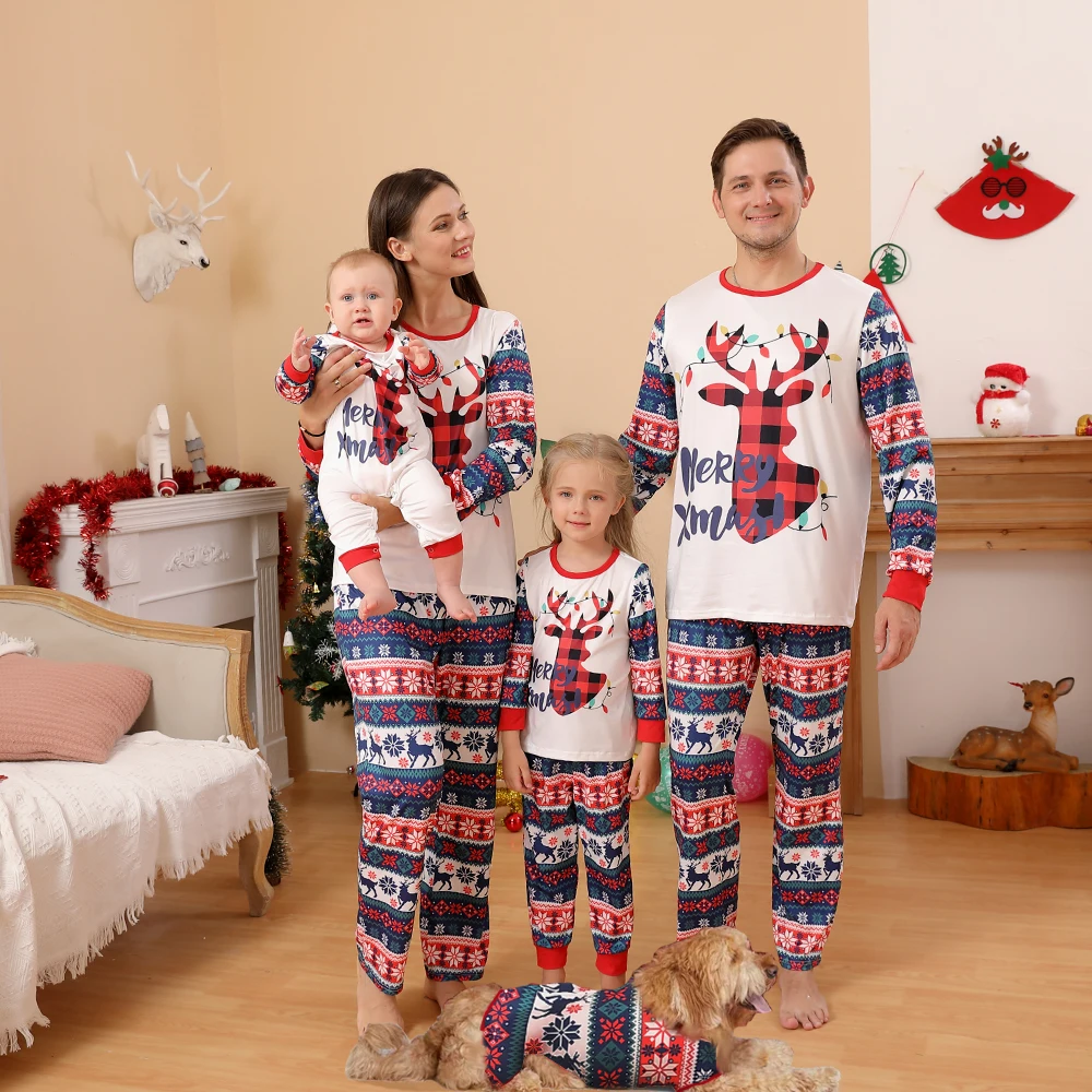 

2022 Christmas Elk Family Matching Pajamas Sets Xmas Mommy and Me Pj's Clothes Outfits Father Mother Children Baby Dog Sleepwear