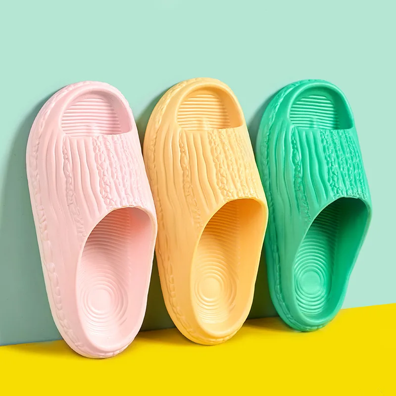 2022 New Summer Women Thick Platform Bathroom Home Slippers Men Soft Sole Indoor Slides Female Sandals Non-Slip