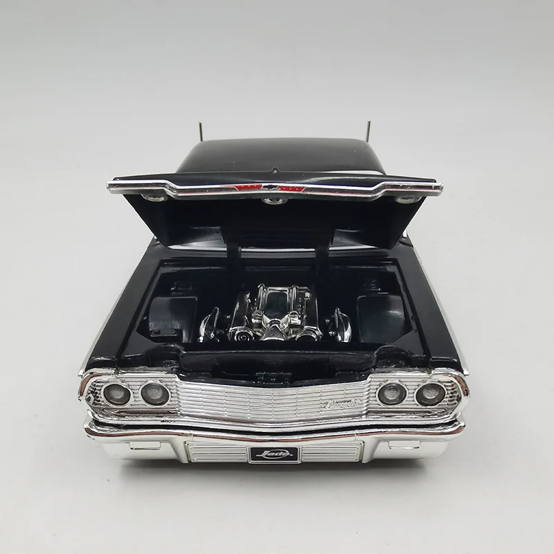 Модель автомобиля из сплава под давлением JADA 1:24 Chevy Impala модель 1964 Chevrolet