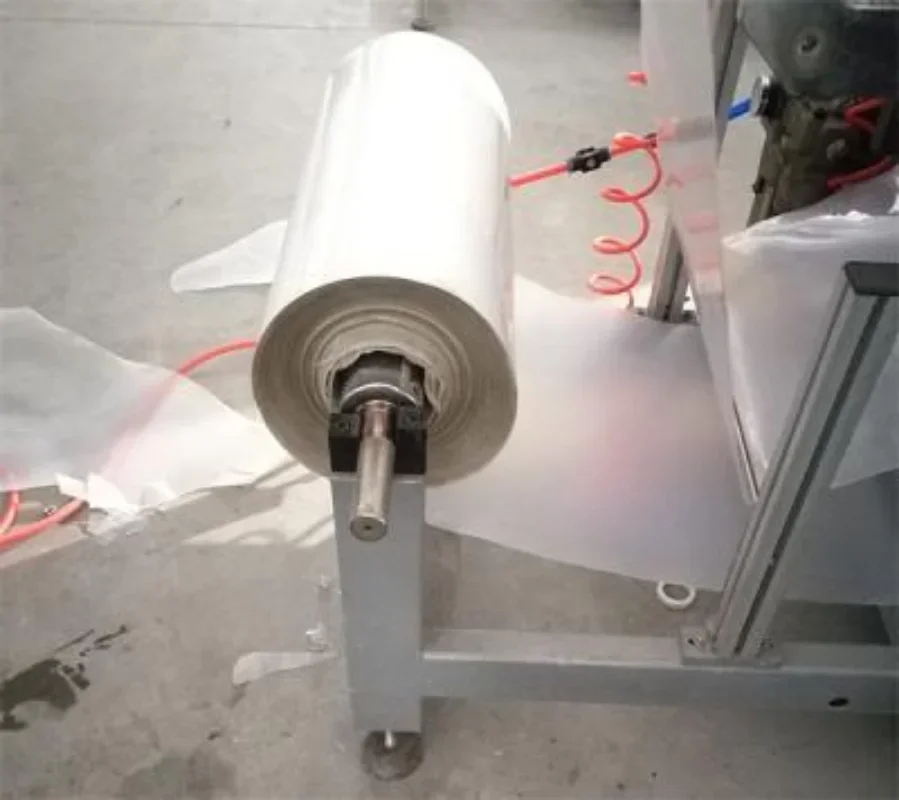 Рисунок 5 - Автоматическая машина для изготовления