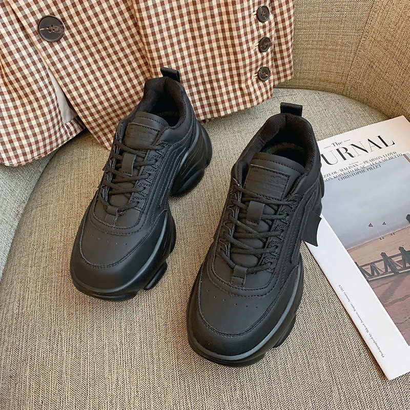 

Модные летние сетчатые женские кроссовки на массивной платформе со шнуровкой