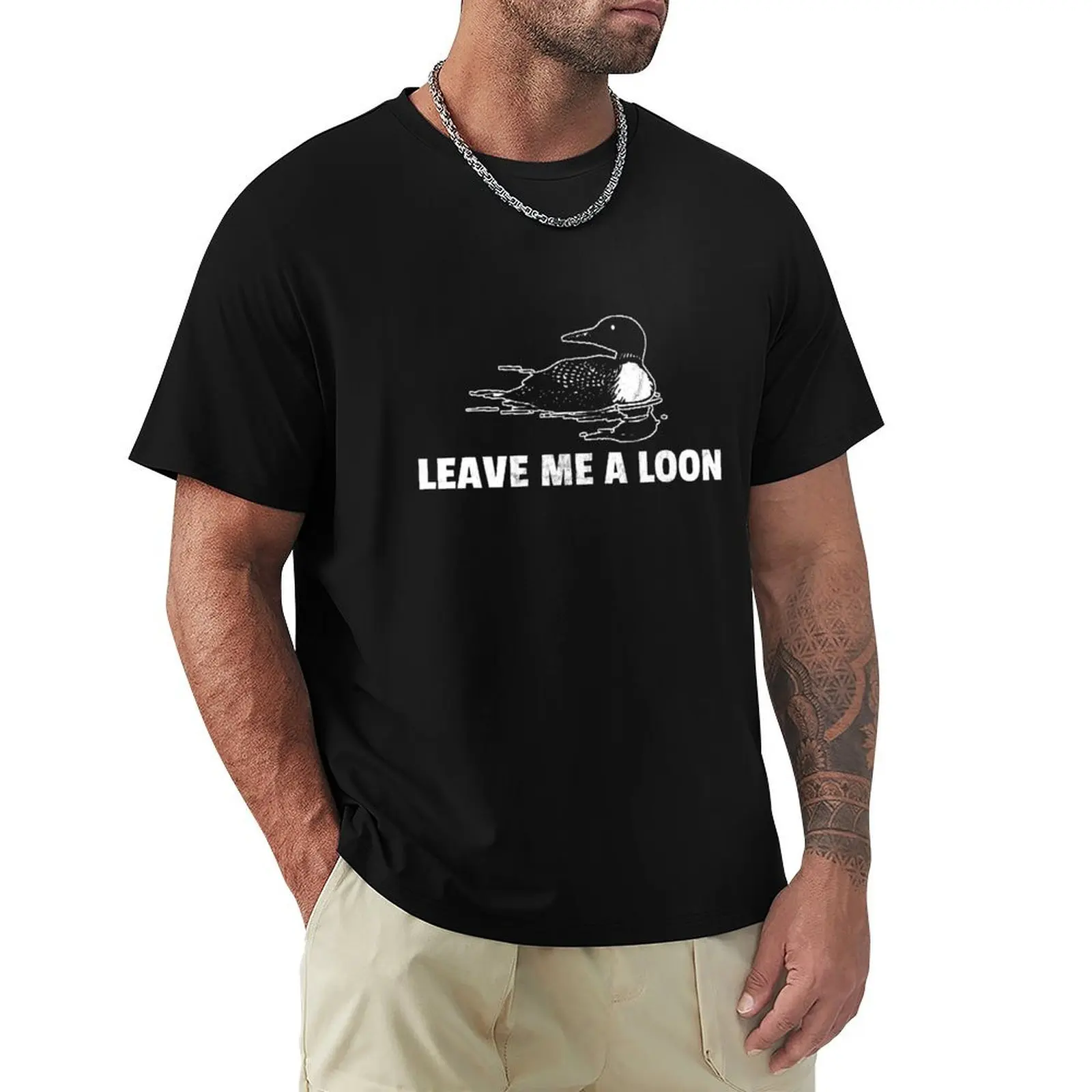 Фото Футболка Loon Leave Me A Loon, базовая модель с круглым вырезом и короткими рукавами №1
