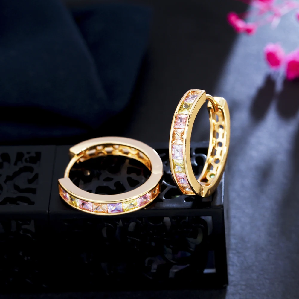 

ThreeGraces New Arrival Fashion Small Geometric Round Hoop Earrings for Women Multicolor Cubic Zirconia Gold Color Jewelry ER809