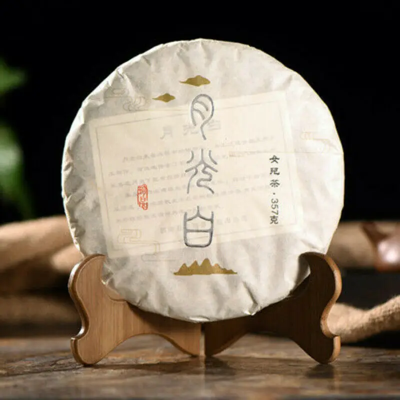 

357g Yunnan Pu'er Tea Moonlight White Puerh Big Bud Puerh Cake Green Tea