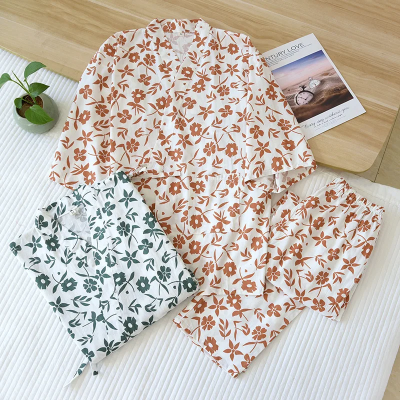 

Пижама-кимоно Женская с V-образным вырезом и рукавом три четверти