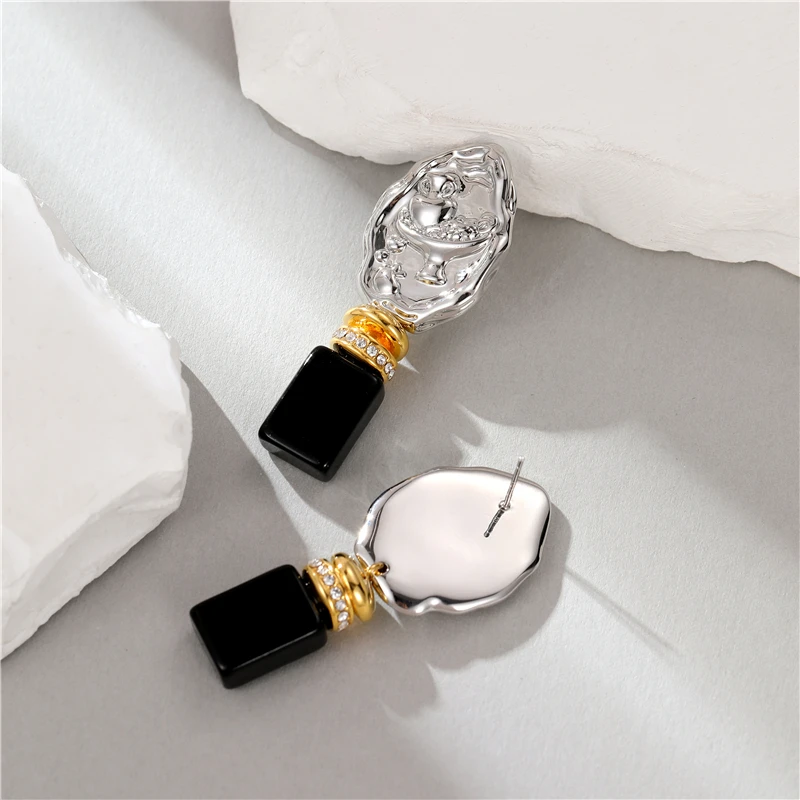 Europe And The United States Trend New Copper Metal Luxury Earrings For Women Fashion Design Sense Girl Jewelry Gift