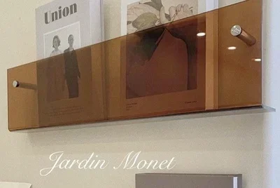 

Прозрачная акриловая настенная полка для книг