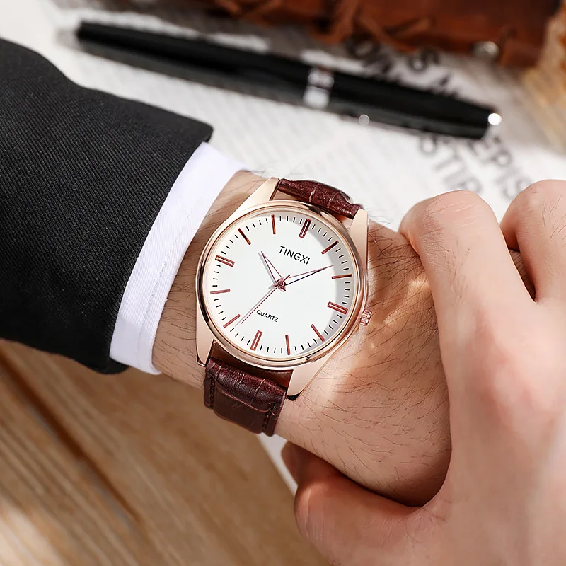

Casual Fashion Leather Strap Men Watches Best Selling Products Quartz Wristwatches for Men Simplicity Business Affairs Gifts