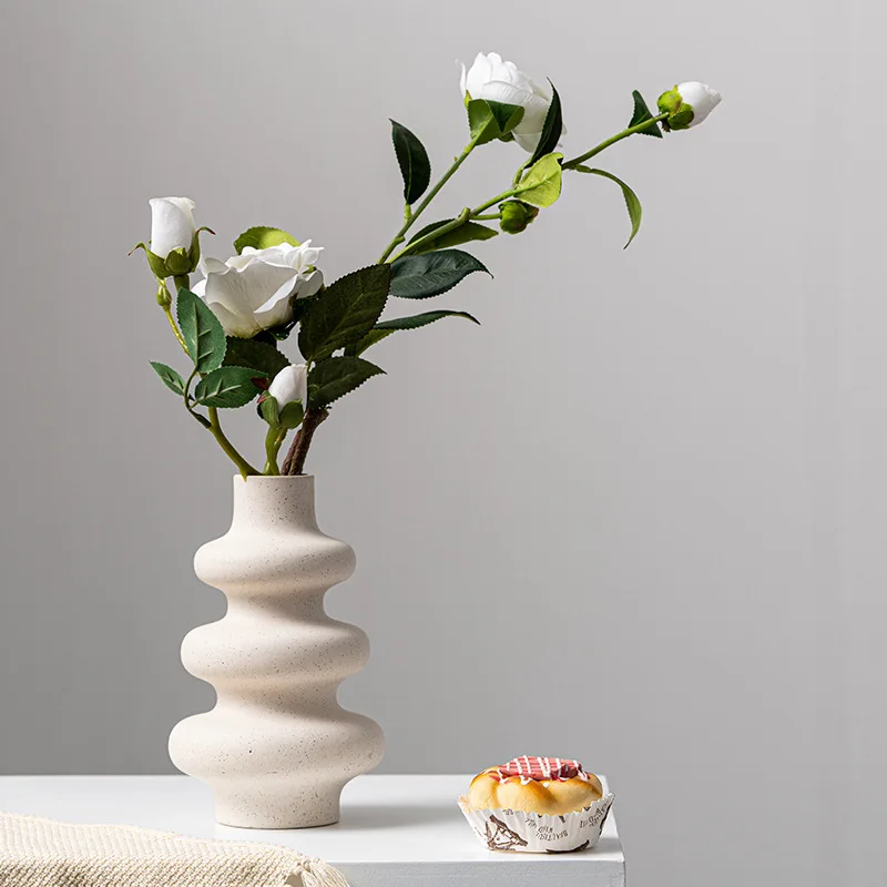 

Керамическая креативная ваза для цветов в скандинавском стиле цветочный горшок для интерьера эстетический офисный стол для гостиной офисн...