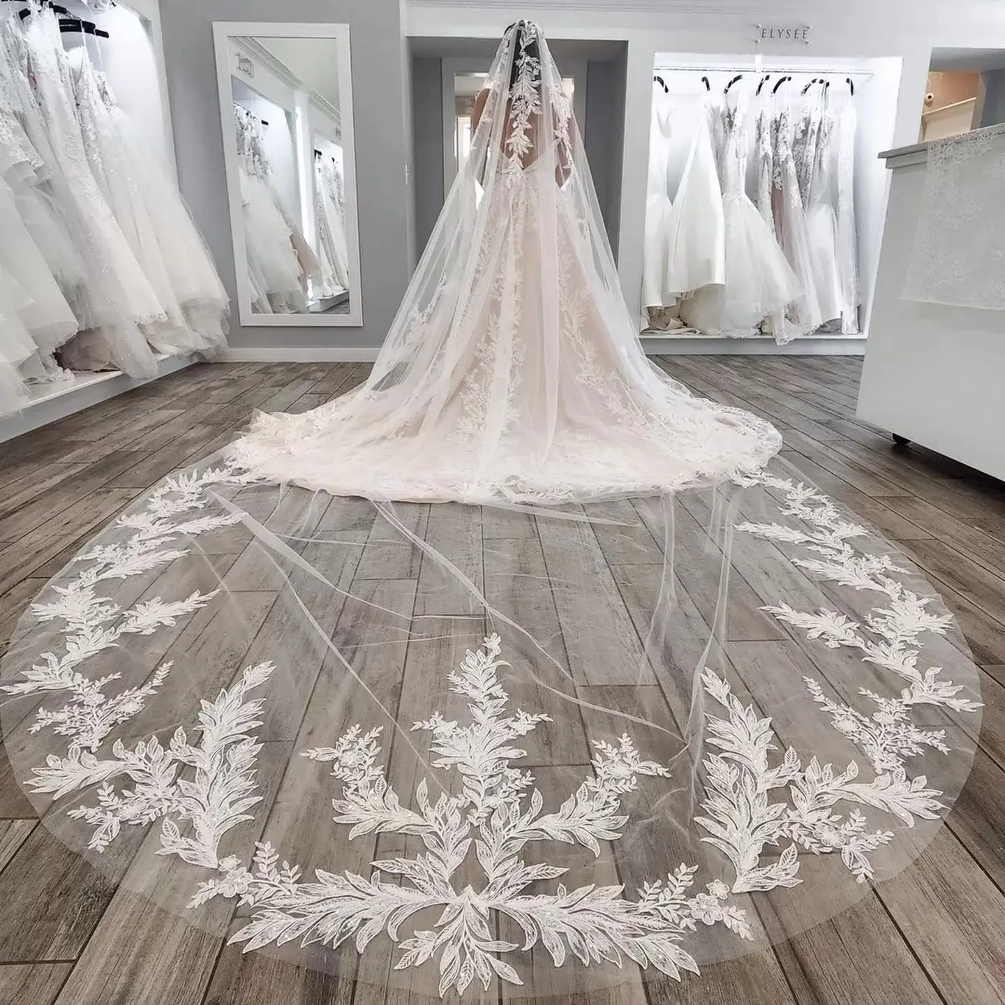 

Фата свадебная королевская с кружевной каймой, Тюлевая с гребнем для невесты, Белый/цвет слоновой кости, длиной 3 м, 4 м, 5 м, аксессуары для невесты