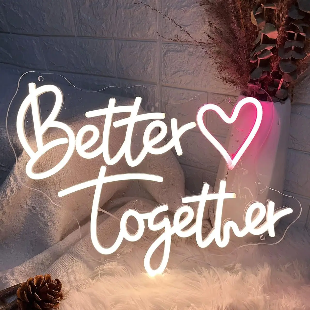 

Неоновая вывеска Better Together