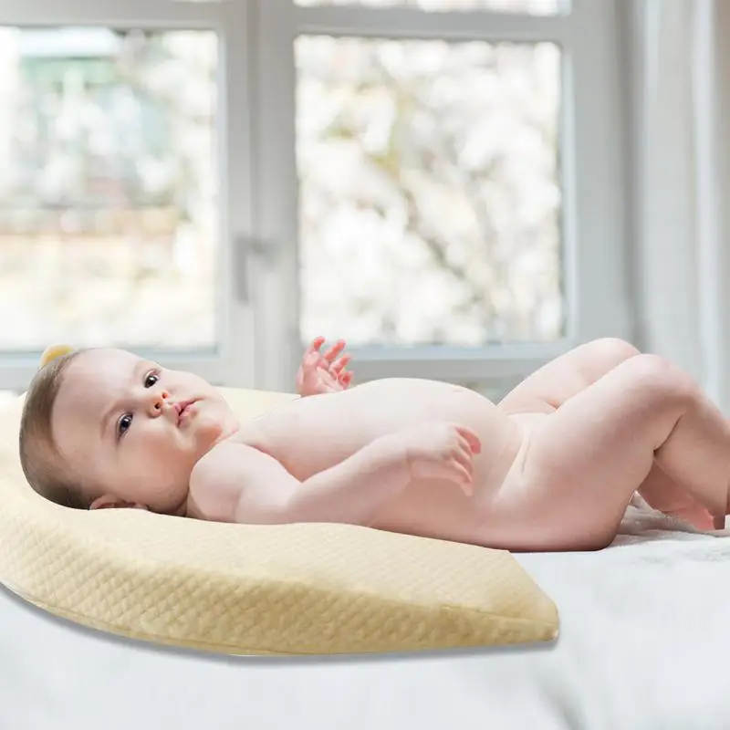 

Memory Cotton Baby Pillow Anti-overflow Milk Anti-spitting Milk Round Slope Pad Cartoon Wedge For Baby Pillows Bedding Supplies