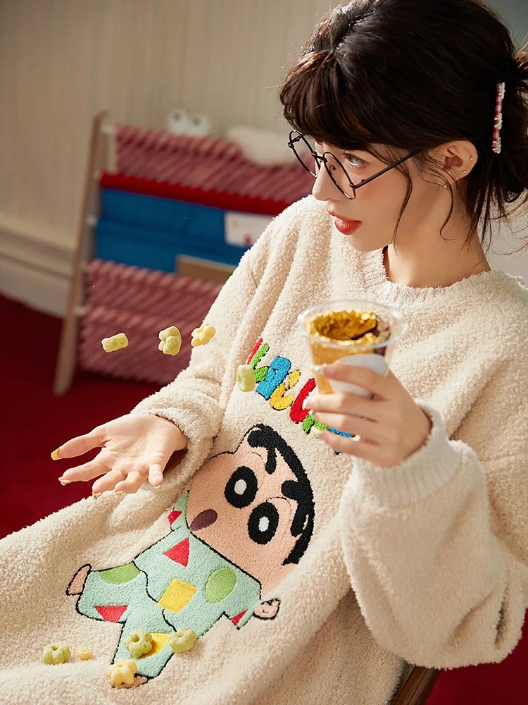 Gong Die [Тип хранения тепла] Crayon Xiaoxin осенне-зимняя бархатная пижама с рисовым зерном