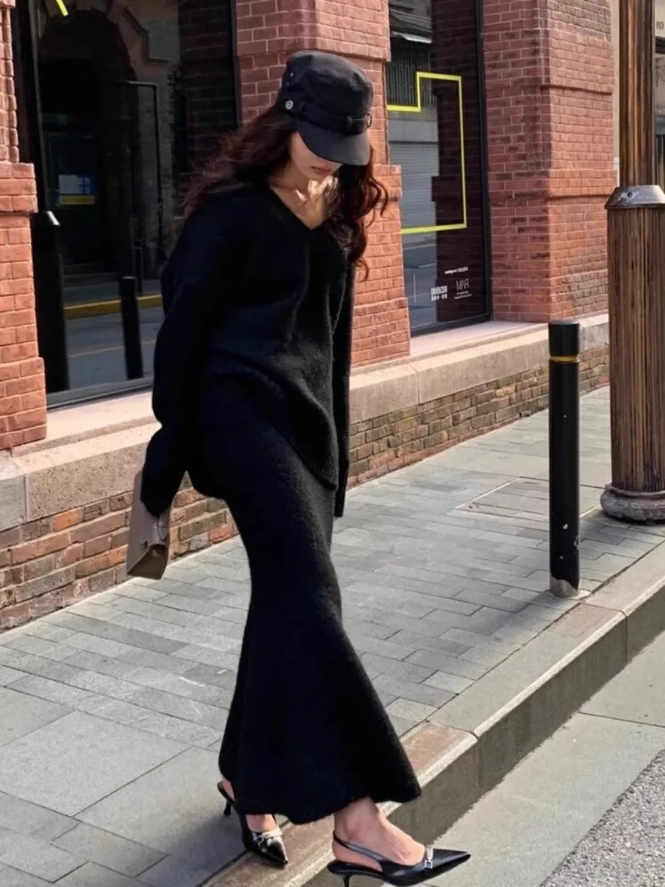 Минималистичный комплект свитера юбка для женщин осенью и зимой пуловер с