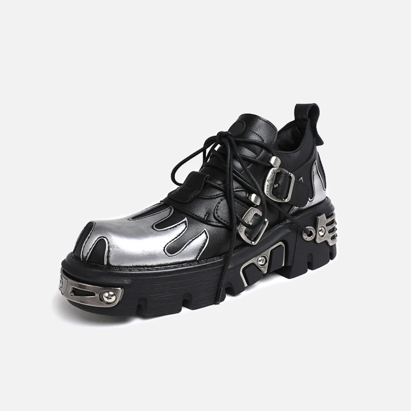2022 New Retro Flame Carved Dark Punk Leather women Shoes Metal Niche Design Low Top Platform Shoes men