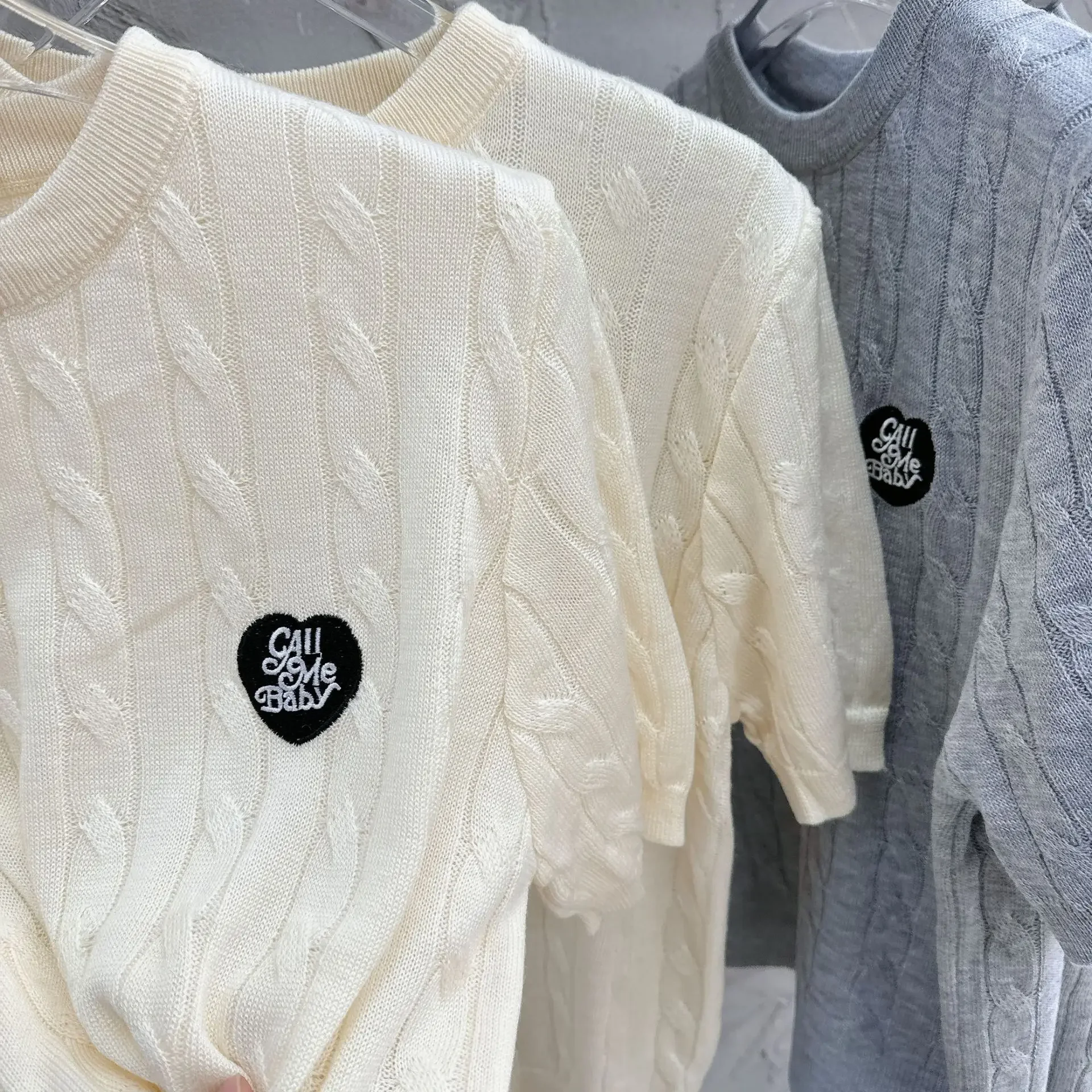 Корейский стиль футболка с короткими рукавами и вышивкой в виде сердца женская