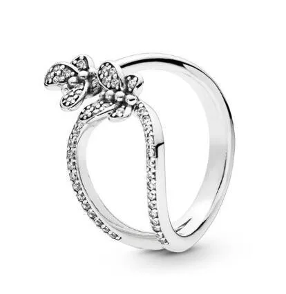 Женское кольцо из серебра 925 пробы с лентой