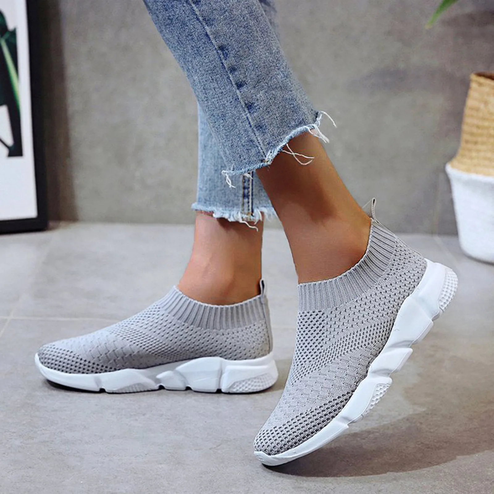 

Women Flats Shoes Breathable Knitted Sock Mesh Platform Sneakers Women Slip On Soft Casual Vulcanized Shoes Zapatillas Mujer