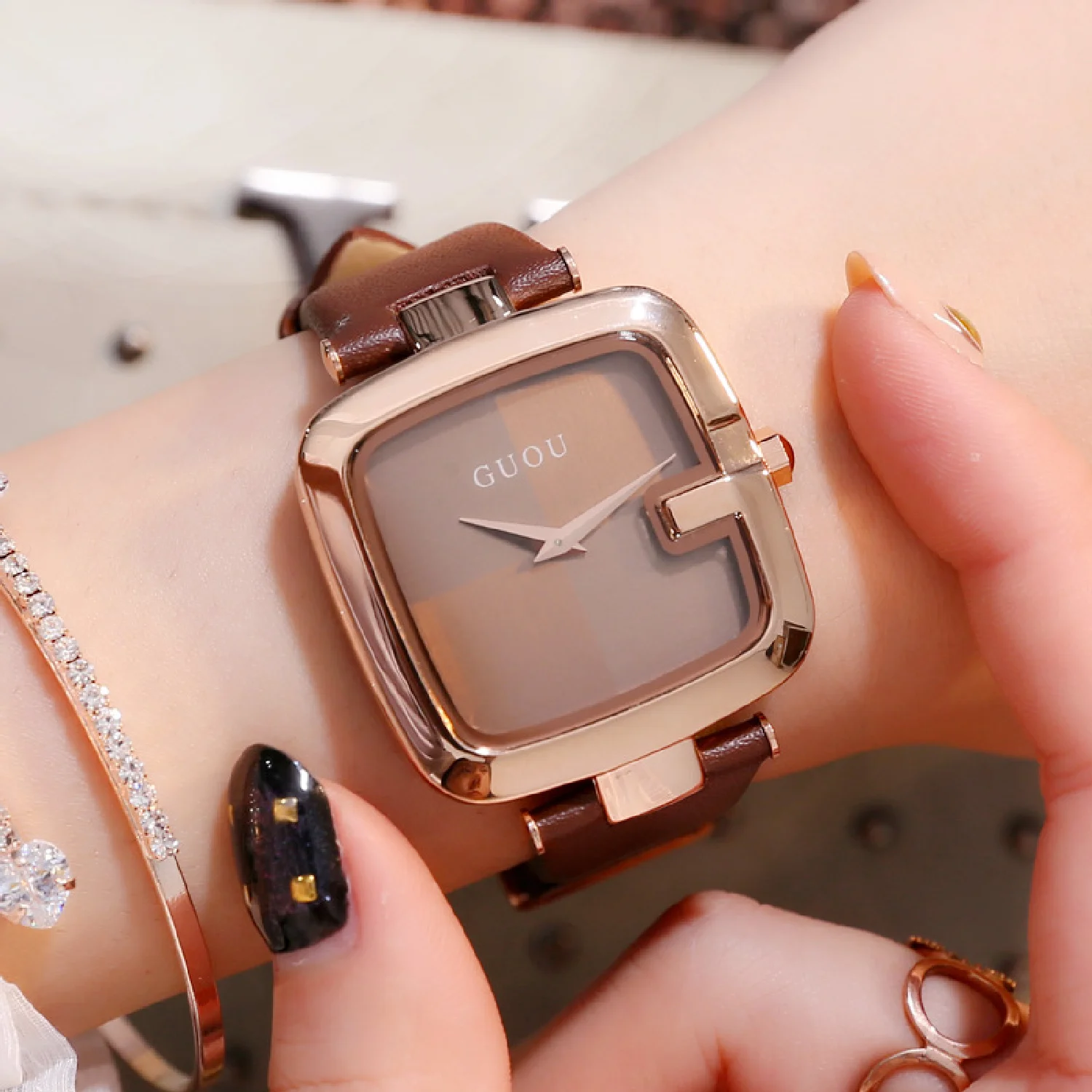 Fashion Women Quartz Wrist Watch Luxury Genuine Leather Strap Brown Square Dial Rose Gold Steel Ladies Casual Luxury Wristwatch