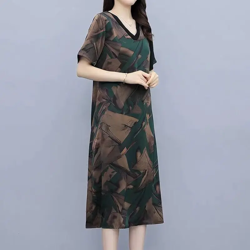 

Women's Simulation Silk Dress Mother's Dress Temperament Stitching Ice Silk Mid-length Skirt To Cover The Flesh And Show Thin B
