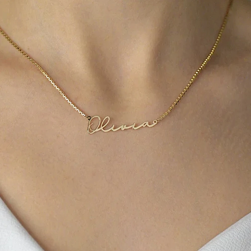 Women's Personalized Name Necklace Stainless Steel Jewelry Fashion Women's Necklace Box Chain Mother's Day Gift
