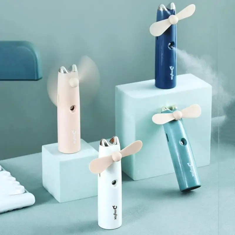 

Small Fan Hygrometer Portable Handheld Mini Water Spray Fan Student Dormitory Desktop Humidification Office Travel Outdoor Tools