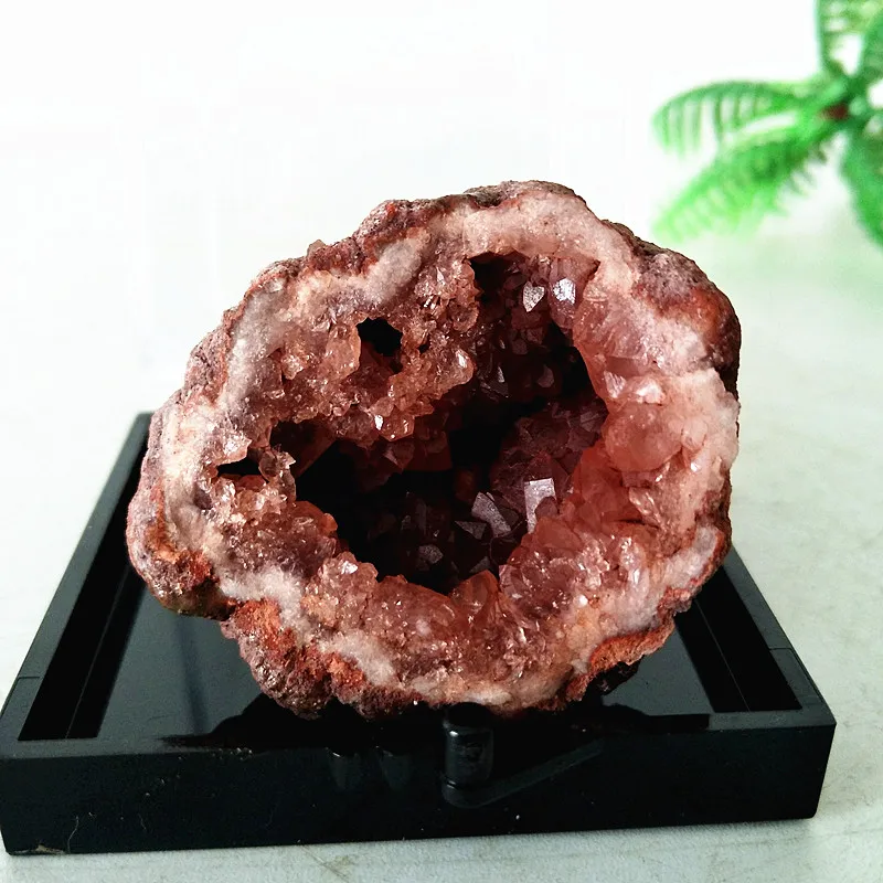 

Argentina Natural Pink Amethyst Stone Quartz Crystal Geode Room Decoration Amethyste Real Raw Mineral Spiritual Healing Crystals
