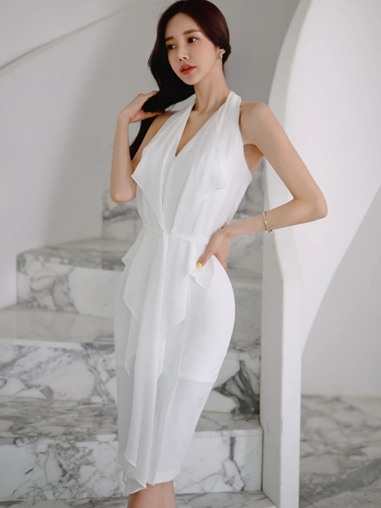 Платье-карандаш с V-образным вырезом открытой спиной и оборками - купить по