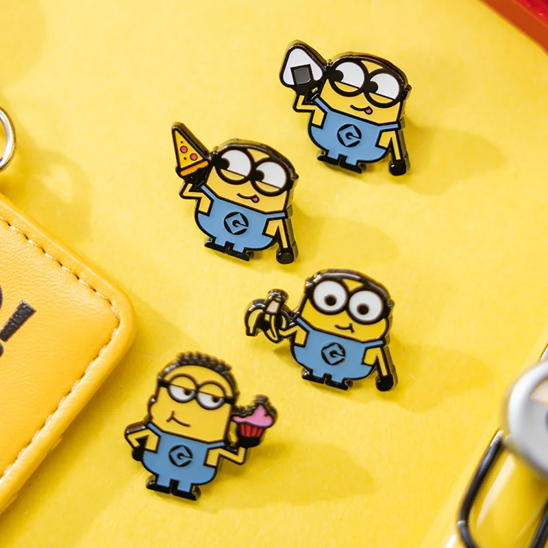 Брошь Минионс