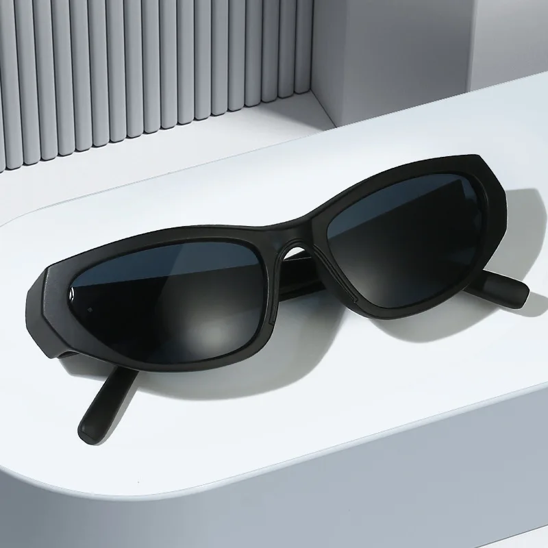 

Солнцезащитные очки в стиле стимпанк для мужчин и женщин, Модные Винтажные солнечные аксессуары в стиле панк, с защитой от ультрафиолета UV400, 2022