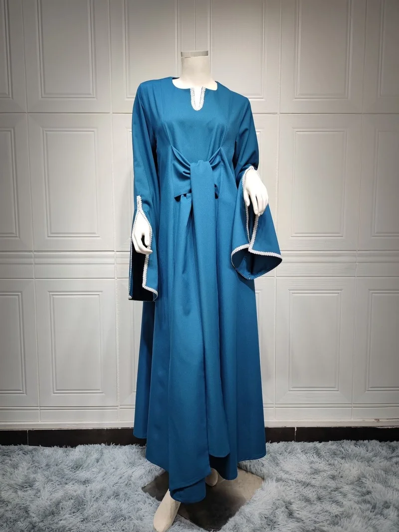 2022 Eid Dubai Abayas for Women Ramadan Muslim Fashion Dress Flare Sleeve Elegant Gowns Plus Size African Boubou Caftan Marocain