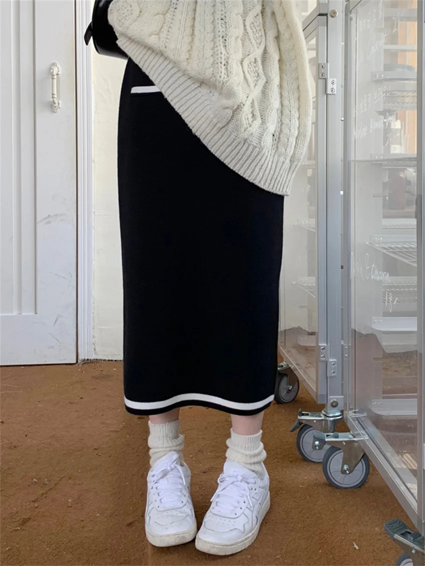 

HziriP Black Office Lady Long Skirts Vintage Women Knitwear Loose Elegant Warm Winter 2022 Chic Bodycon New All Match Casual