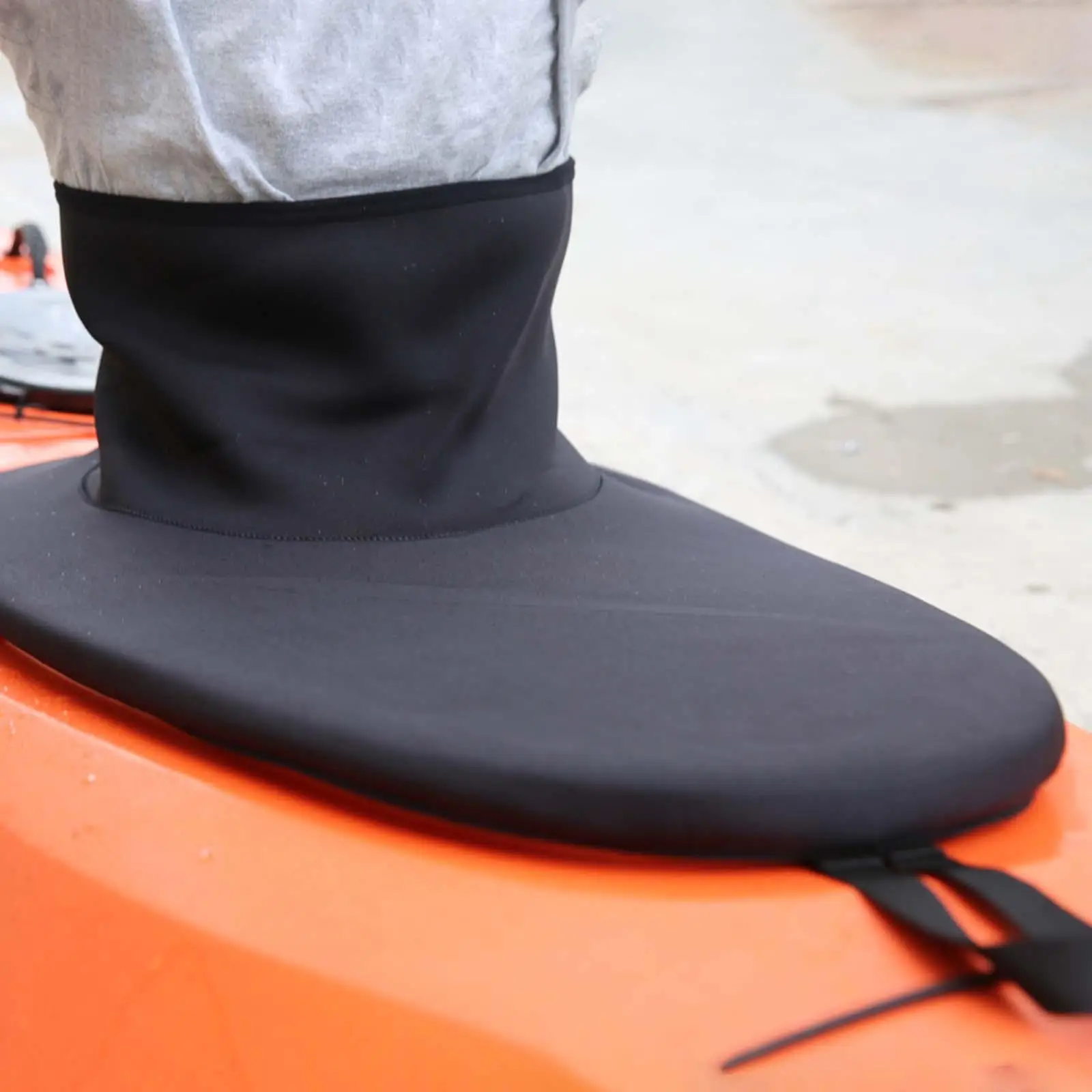 

Universal Kayak Spray Skirt Cover Splash Deck Sprayskirt Neoprene Adjustable for Paddling Boating Marine Water Sports Black