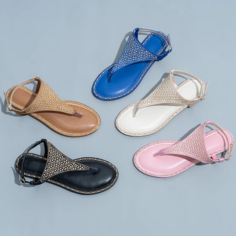 Women's Flat Flip Flops Sandals Fashion Rivets Design Square Head Buckle Beach Slippers 2023 Summer New Sandals Woman Shoes