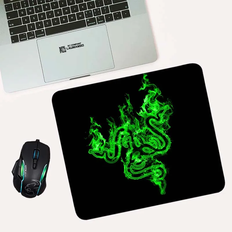 

Аниме Коврик для мыши, игровые аксессуары, коврик для мыши Razer, стеклянный геймерский шкаф, компьютерный Настольный коврик, компьютерные ков...