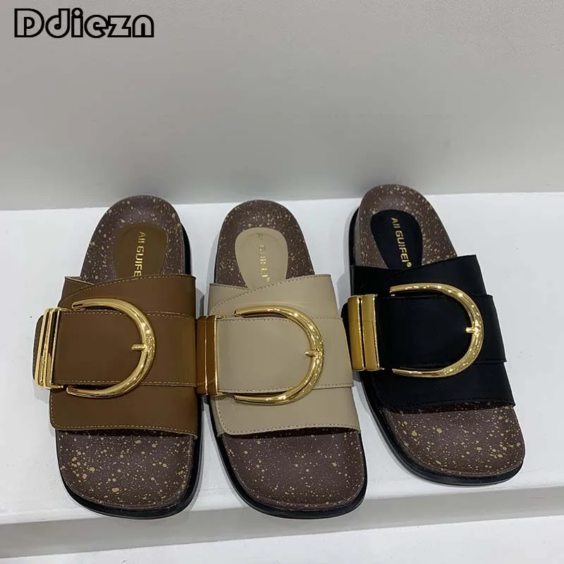 

Шлепанцы женские с круглым носком, сланцы, повседневная обувь с металлическим украшением, плоская подошва, лето 2023