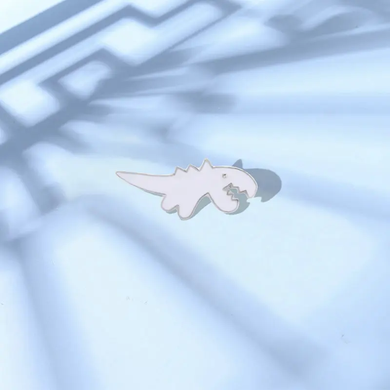 Динозавр Каркающий Эмалевые Значки Кастомные Милые Черно-Белые Броши Для Сумки Одежды Значок На Зажиме Простые Украшения В Подарок Для Ребенка Друга.