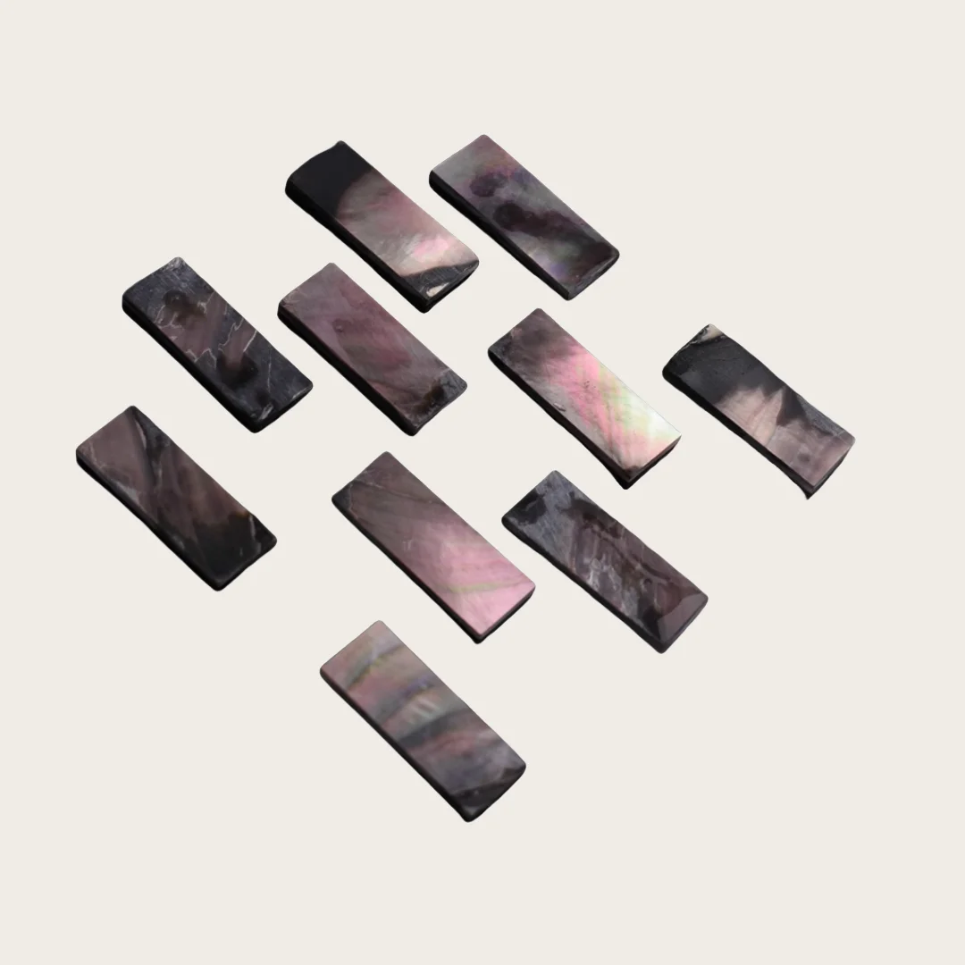 Размер: толстый лист с Натуральной Черной Оболочкой бабочки 12x32x2 мм