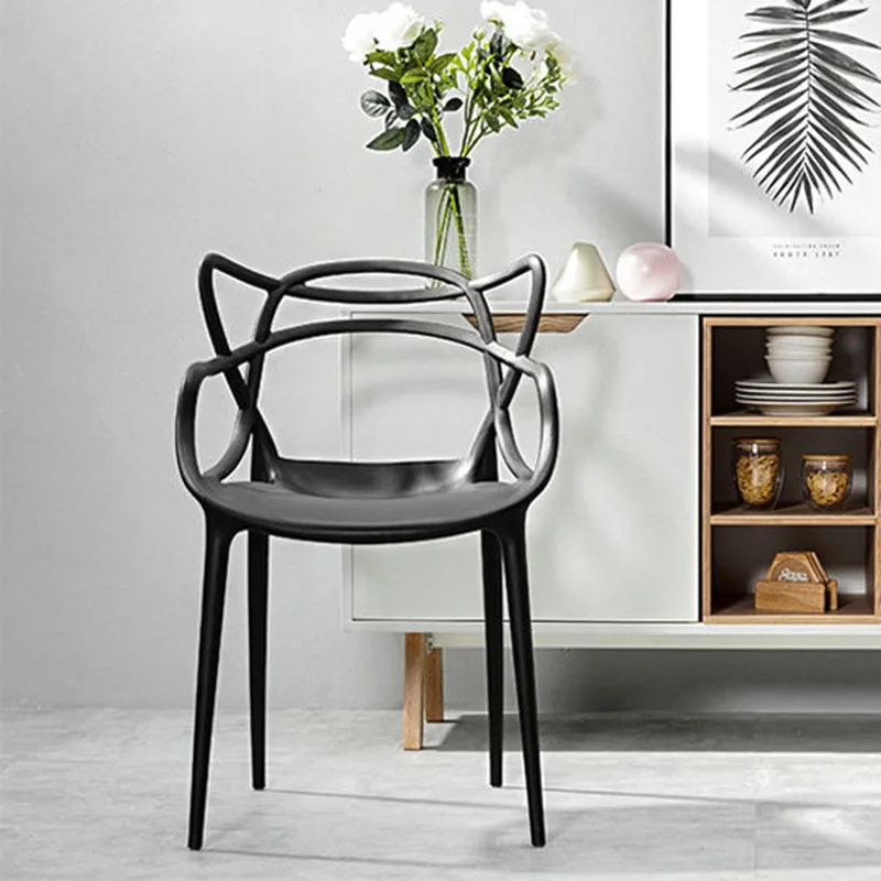 

Стулья для офиса в скандинавском стиле, водонепроницаемые садовые барные стулья на подлокотнике для гостиной, лофта, маникюра, домашнего са...