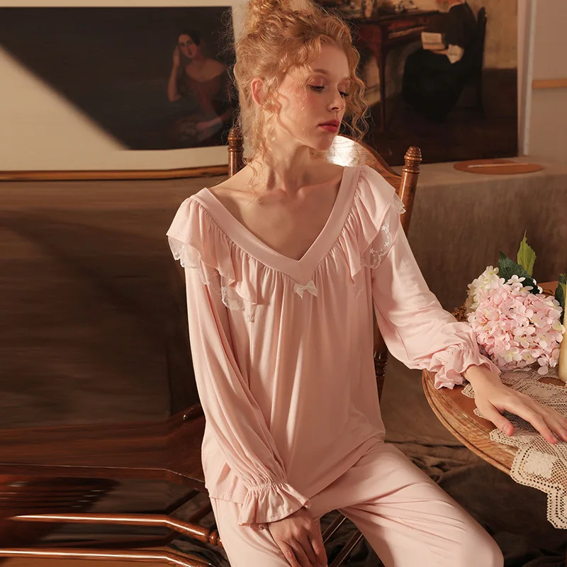 Women's Spring Autumn Retro Lace Stitching Stringy Selvedge V Neck Modal Pajama Sets Sleepwear Pajamas Women's Sleep