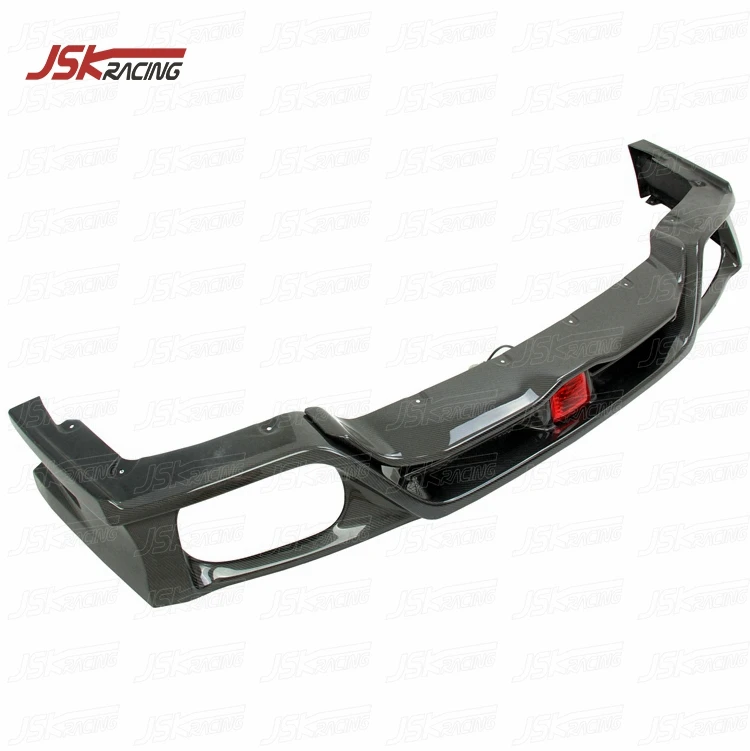 Фото Карбоновый задний диффузор VARI WIDE STYLE с противотуманными фарами для NISSAN GTR R35 2008-2016 годов №1