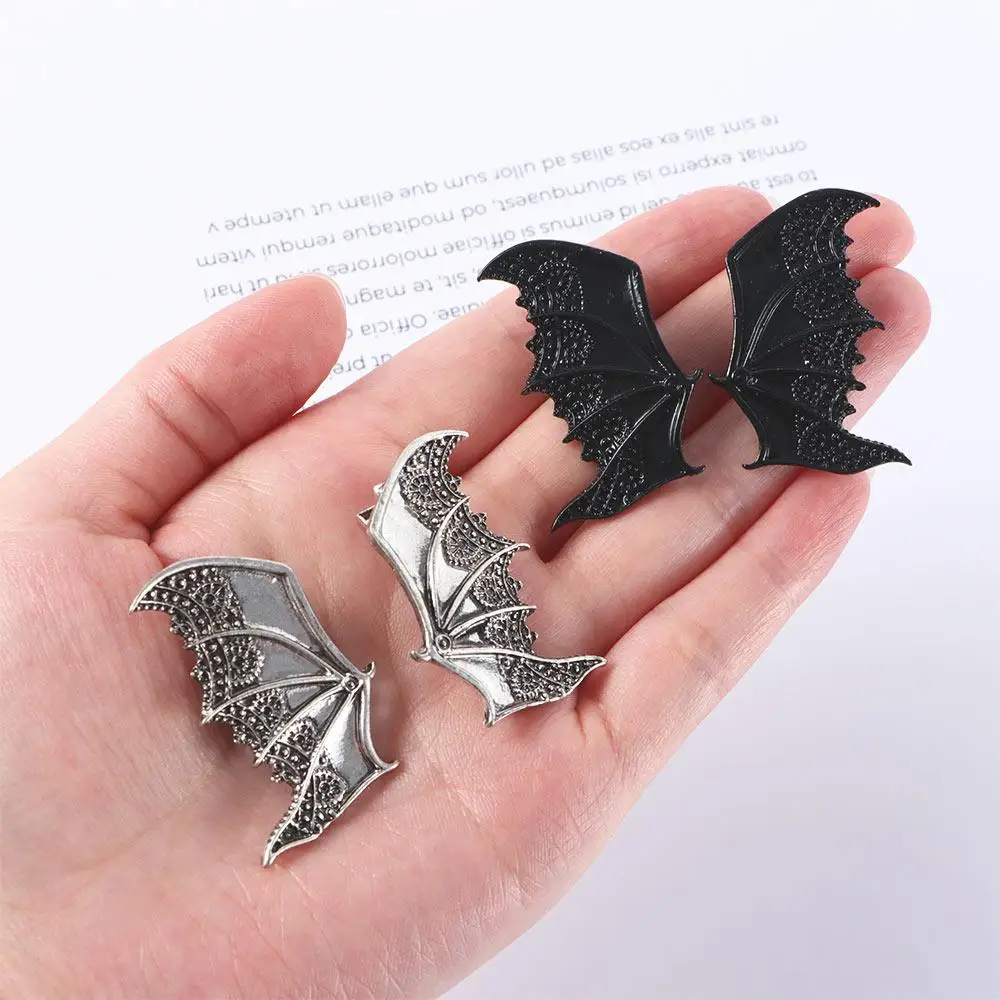 

Vintage Girls Female Hair Bangs Clip Headwear Korean Style Barrettes Hair Accessories Bat Wings Hairpin Women Hair Clips