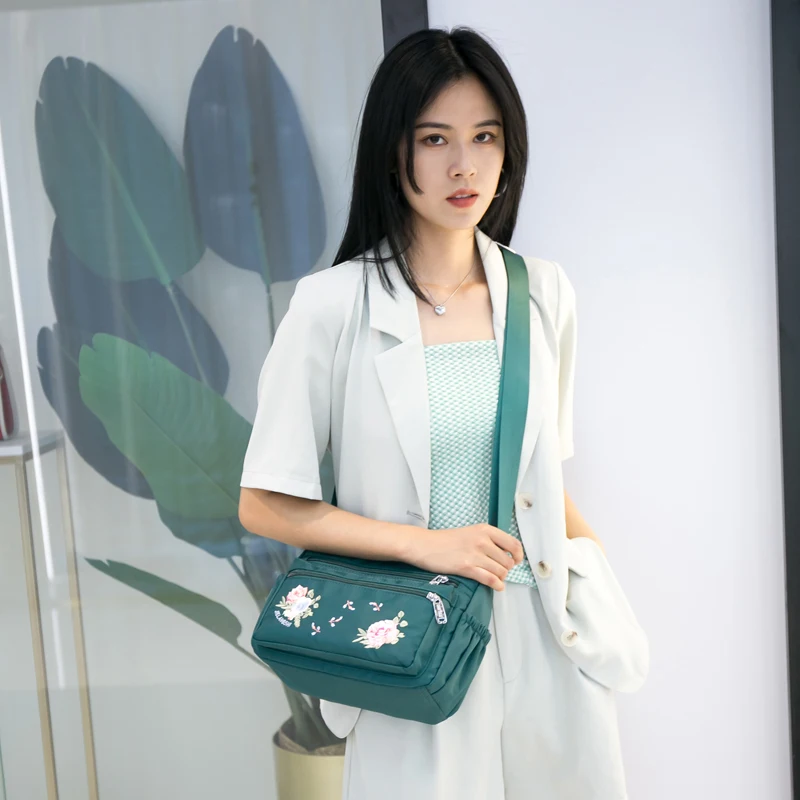 Embroider Women Crossbody Bags Flower Female Messenger Bag for Girls Nylon High Quality Travel Shoulder Bag Zipper Handbags