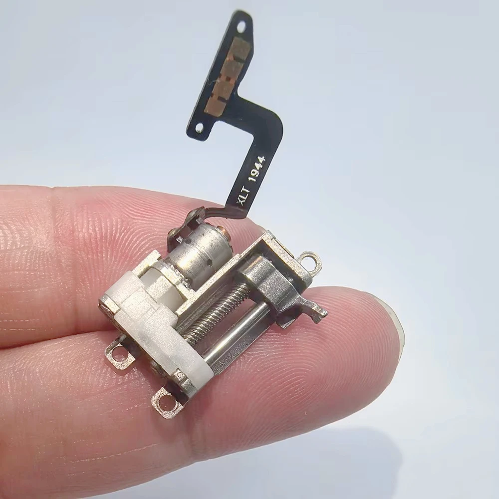 Мини шаговый двигатель с планетарным редуктором