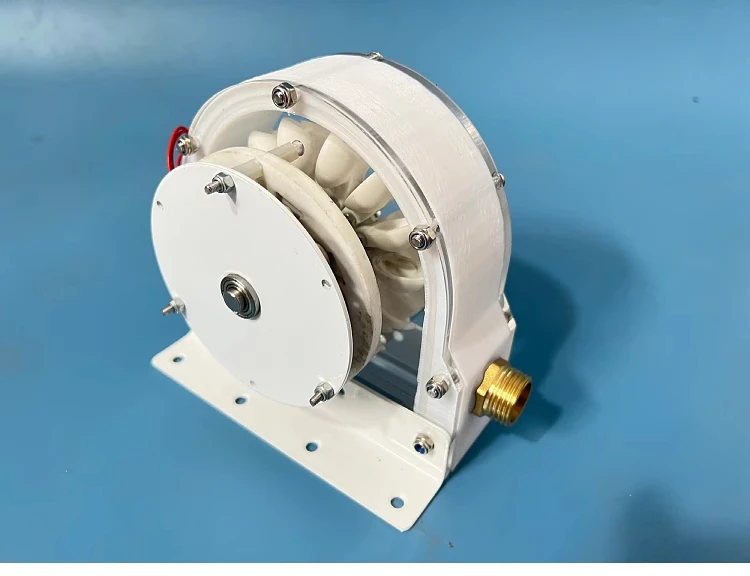 Высокоэффективный гидроэлектрический генератор Pelton безсердечный ударопрочного